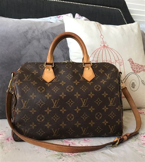 Unauthorized Authentic Louis Vuitton: Authentic or 